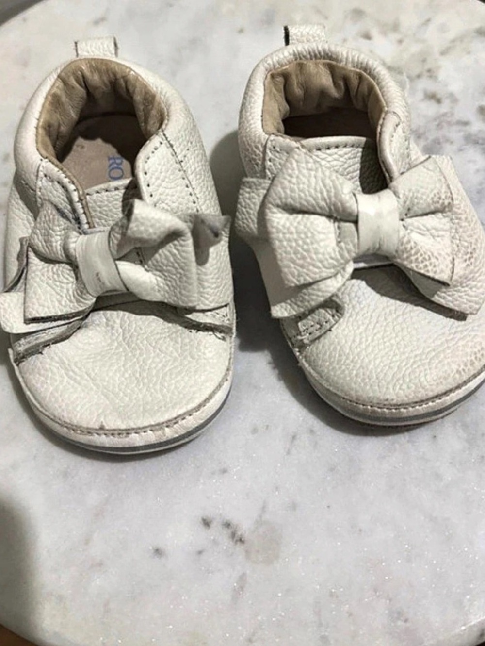 Robeez Sofia First Kicks Baby Leather Bow Shoes 9-12M